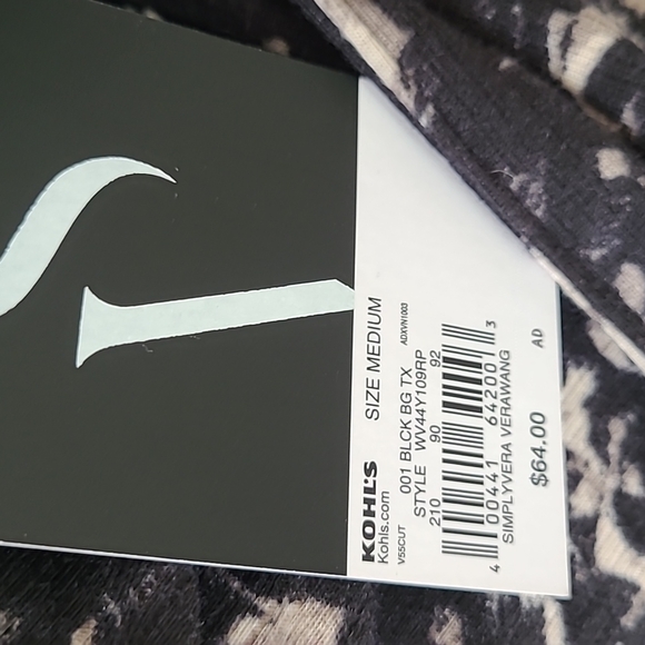 Timeless Vera Wang style - Picture 2 of 6